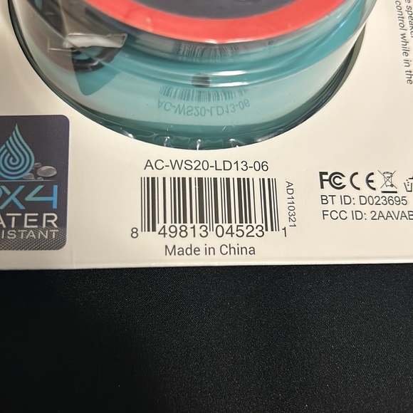 Wireless shower speaker - Picture 2 of 2